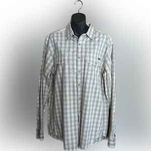 Eddie Bauer TL Mens Large classic fit button down long sleeve shirt.